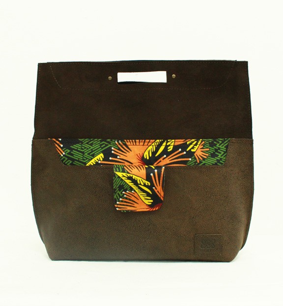 TEPI CLUTCH BAG- EARTH BROWN