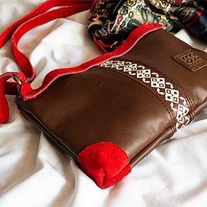 GODE CROSSBODY- LARGE