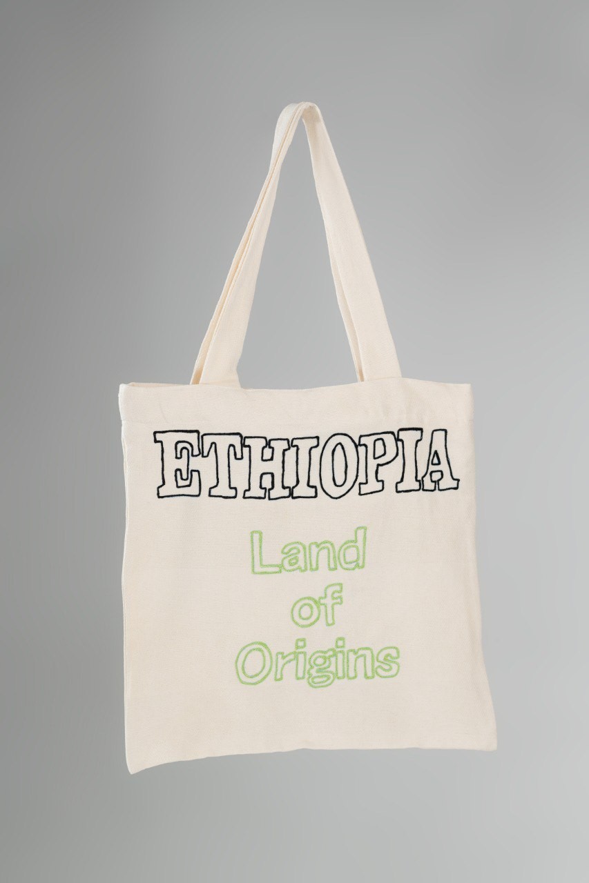 Maraki Embroidered Bag