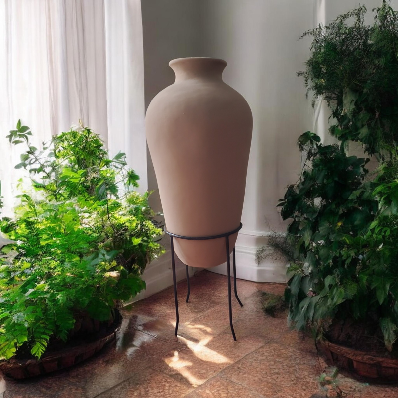 Corner 84 cm pottery vase