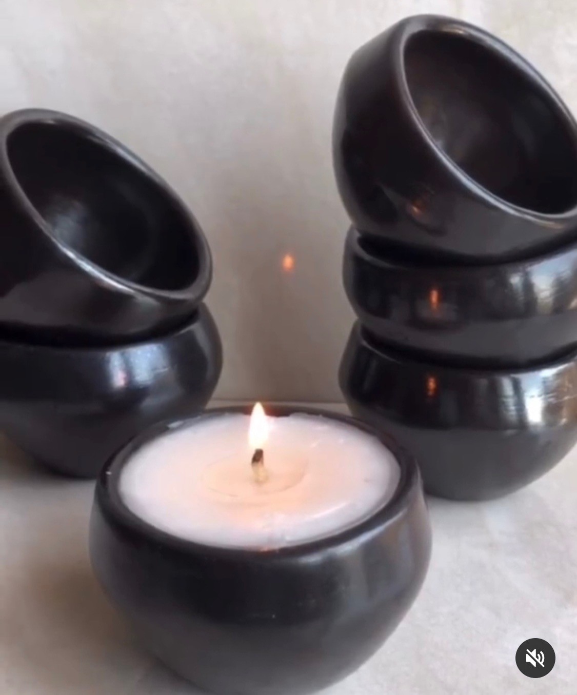 Mini clay jar Candle