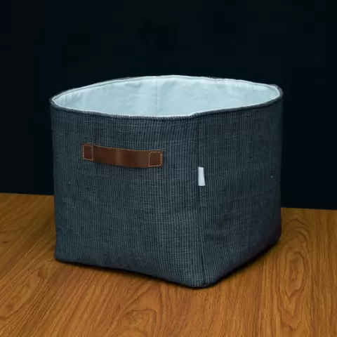 Storage bin