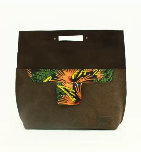 TEPI CLUTCH BAG- EARTH BROWN
