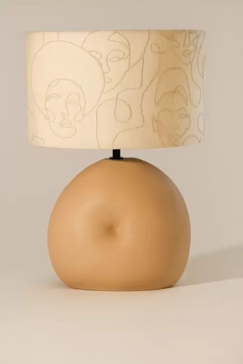Qedamawi Monotone Table Lamp