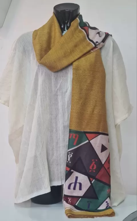 Traditional  scarf