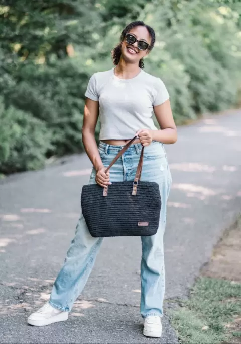 Cherry shoulder bag