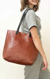 Hana Tote Bag